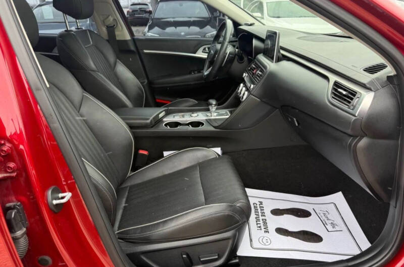 2020 Genesis G70 2.0T