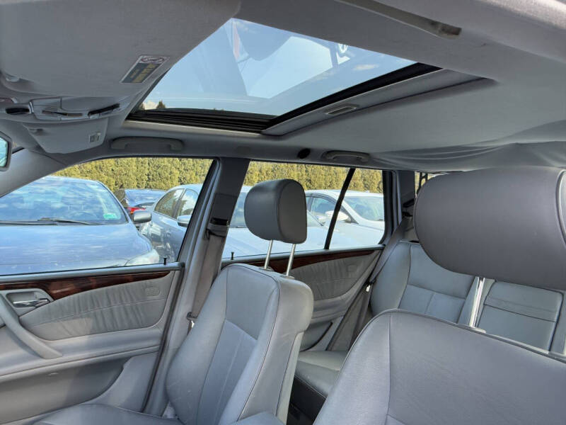 2002 Mercedes-Benz E-Class E 320