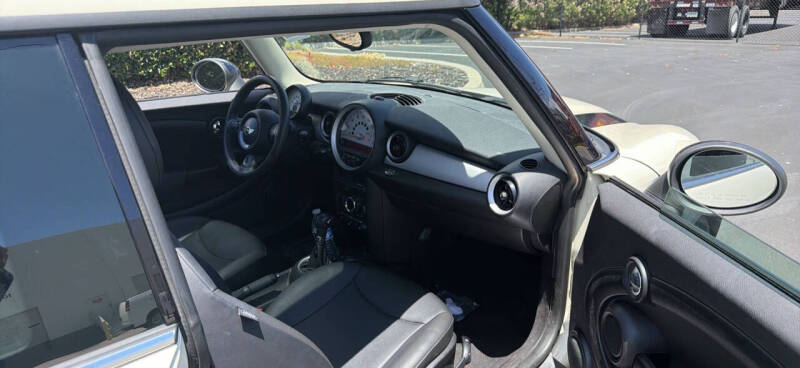 2013 MINI Hardtop Cooper