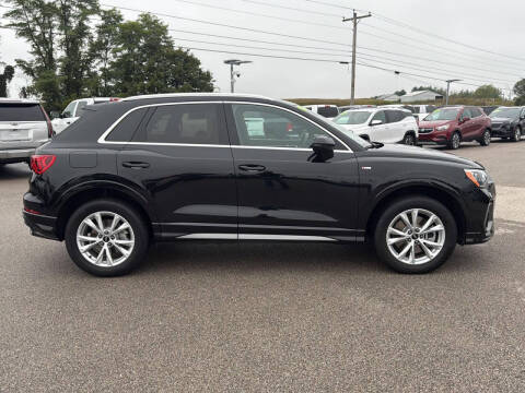 2021 Audi Q3 quattro S line Premium 45 TFSI