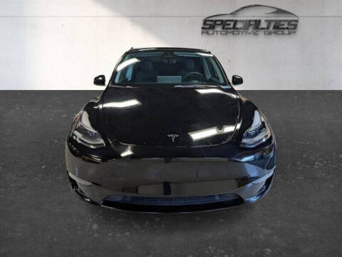 2023 Tesla Model Y Long Range