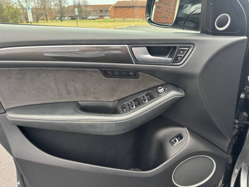 2017 Audi SQ5 3.0T quattro Premium Plus