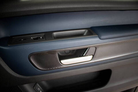 2025 Volkswagen ID. Buzz Pro S Plus