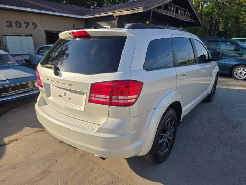2018 Dodge Journey SE