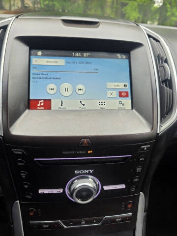 2018 Ford Edge Titanium