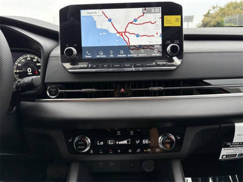 2025 Mitsubishi Outlander PHEV SEL