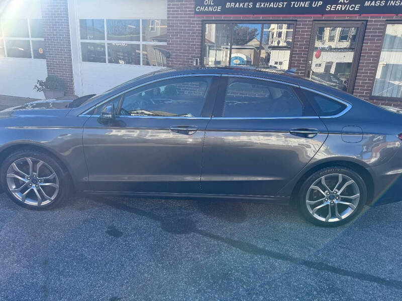 2019 Ford Fusion SEL