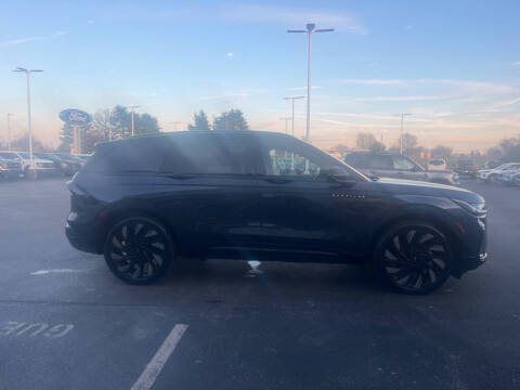 2024 Lincoln Nautilus Reserve