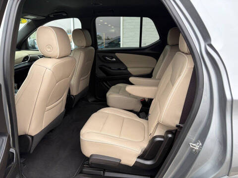 2023 Chevrolet Traverse Premier