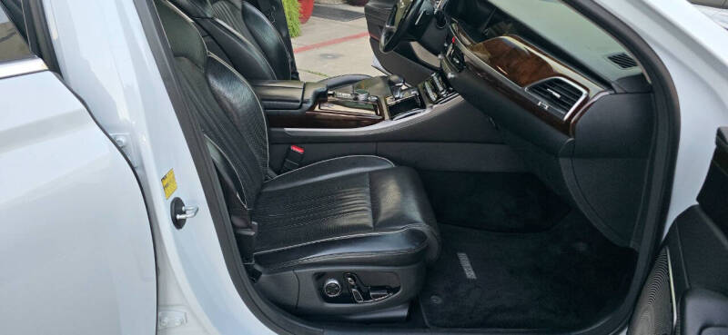 2018 Genesis G90 5.0 Ultimate