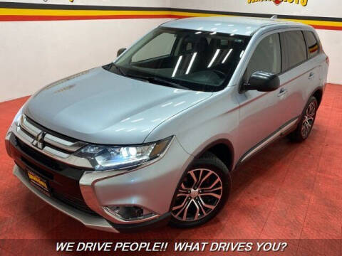 2017 Mitsubishi Outlander ES