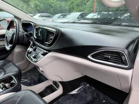 2017 Chrysler Pacifica