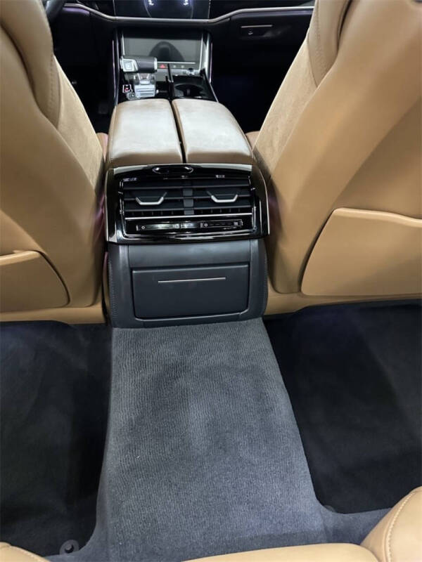 2021 Audi A8 L quattro 60 TFSI