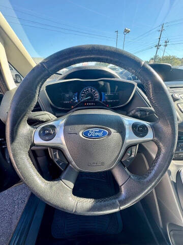 2017 Ford C-MAX Energi SE
