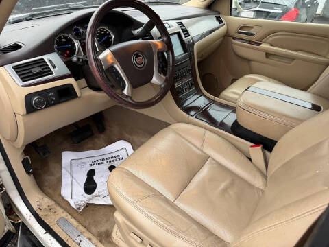 2011 Cadillac Escalade