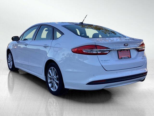 2017 Ford Fusion SE