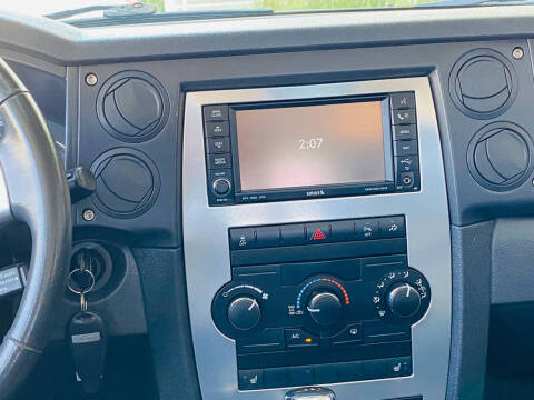 2010 Jeep Commander Sport