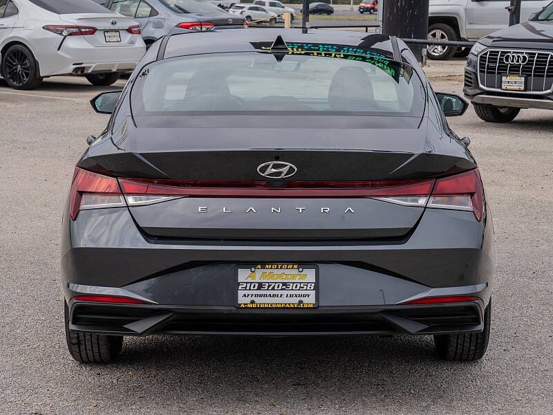 2021 Hyundai Elantra
