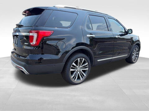 2017 Ford Explorer Platinum