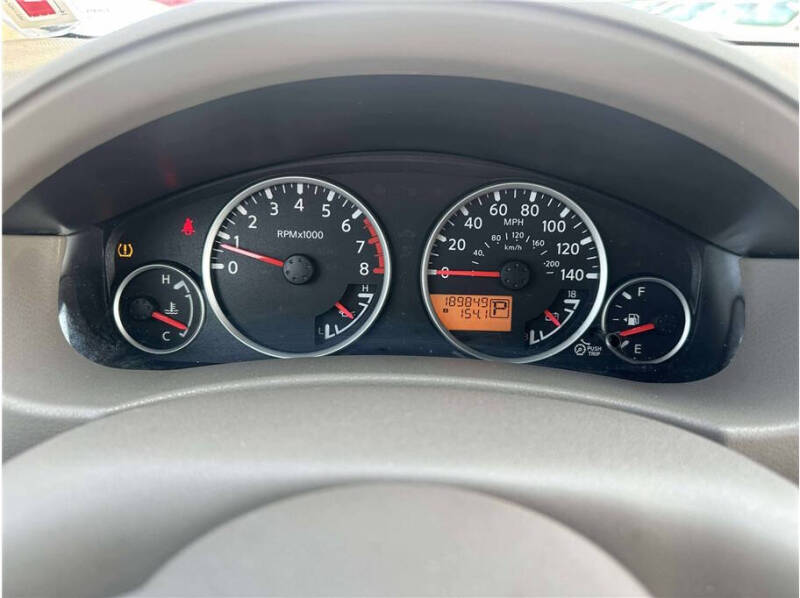 2011 Nissan Pathfinder Silver Edition