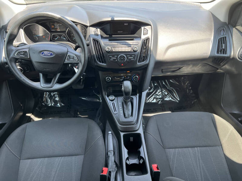 2017 Ford Focus S