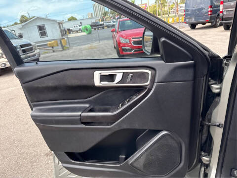 2020 Ford Explorer XLT