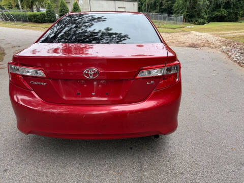 2014 Toyota Camry LE