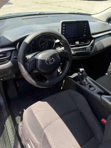 2020 Toyota C-HR XLE