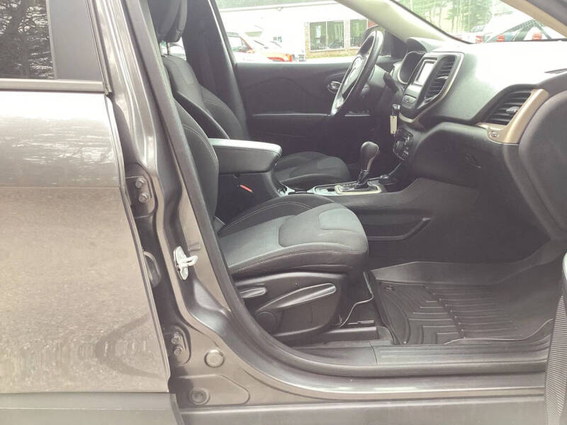 2015 Jeep Cherokee Altitude