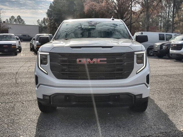 2026 GMC Sierra 1500 Elevation Standard