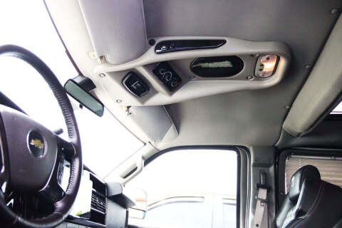 2024 Chevrolet Express 2500