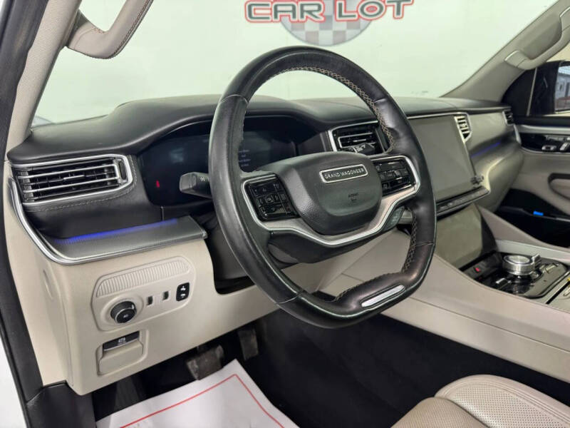 2023 Jeep Grand Wagoneer