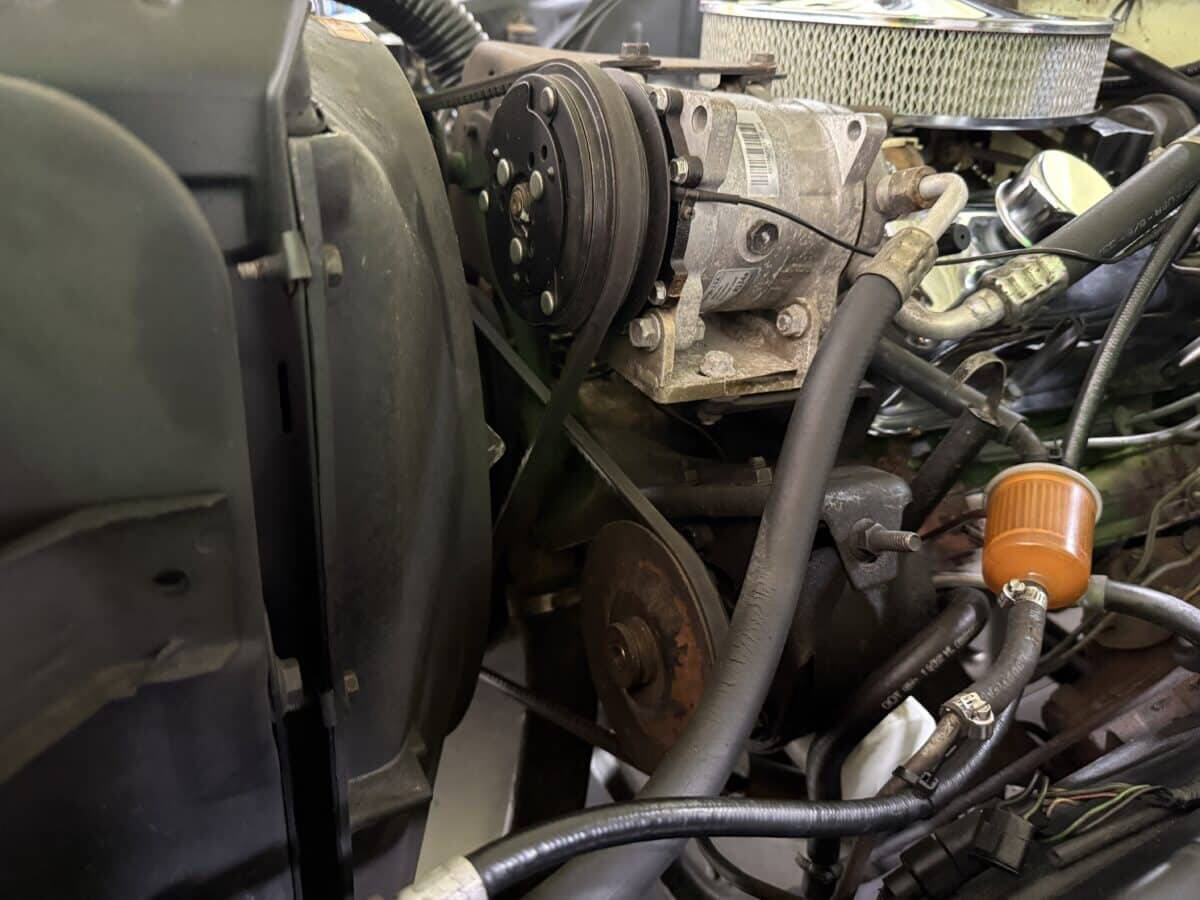 1976 Ford F-150 46