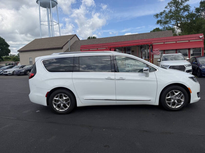 2017 Chrysler Pacifica Limited