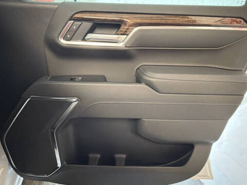 2026 GMC Sierra 1500 Elevation Standard