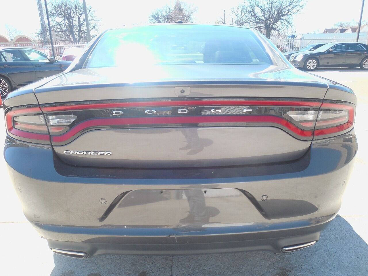 2019 Dodge Charger for sale at VIP Motor Sales in Hazel Park, MI