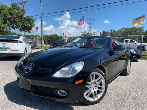 2009 Mercedes-Benz SLK for sale at Das Autohaus Quality Used Cars in Clearwater FL