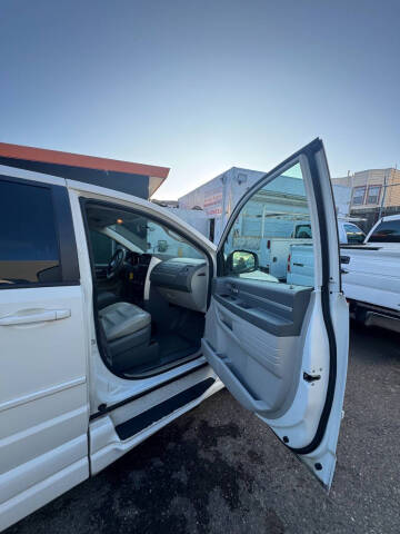 2010 Dodge Grand Caravan SE