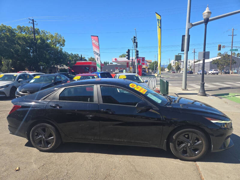 2021 Hyundai Elantra SEL