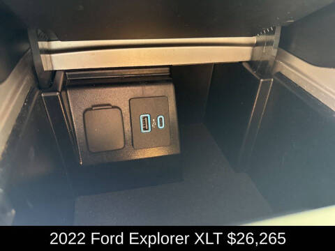 2022 Ford Explorer XLT