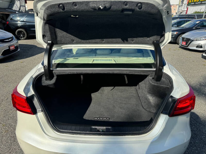 2017 Nissan Maxima 3.5 SV