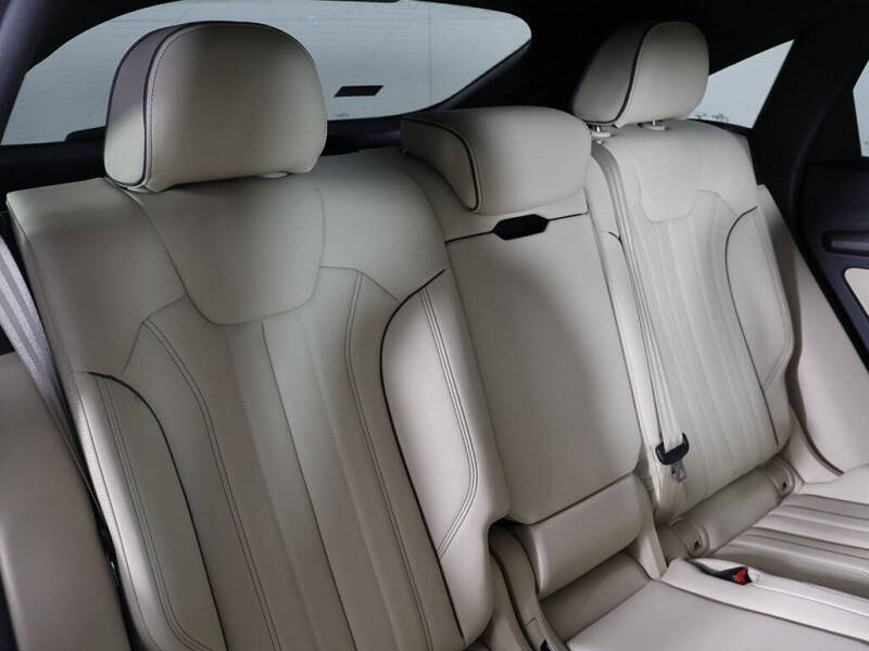 2022 Audi Q5 Sportback quattro S line Premium 45 TFSI