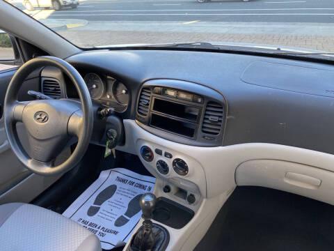 2009 Hyundai Accent GS