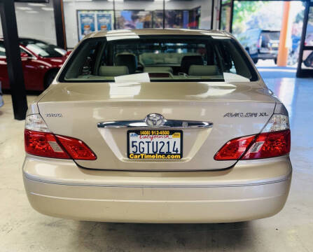 2003 Toyota Avalon XL