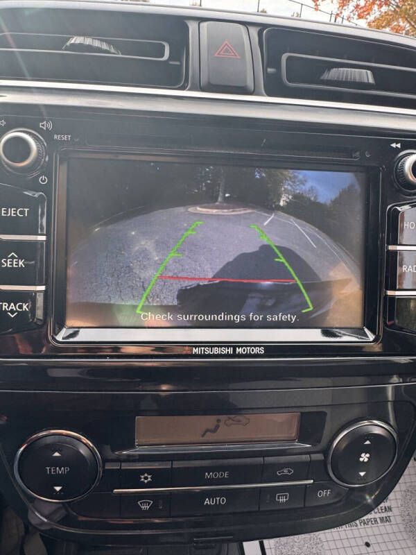 2018 Mitsubishi Mirage SE