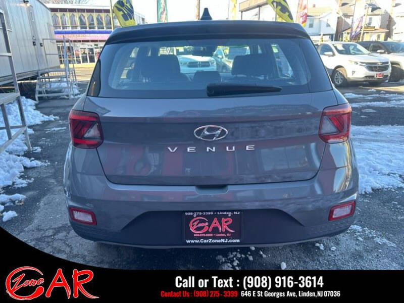 2021 Hyundai Venue SE