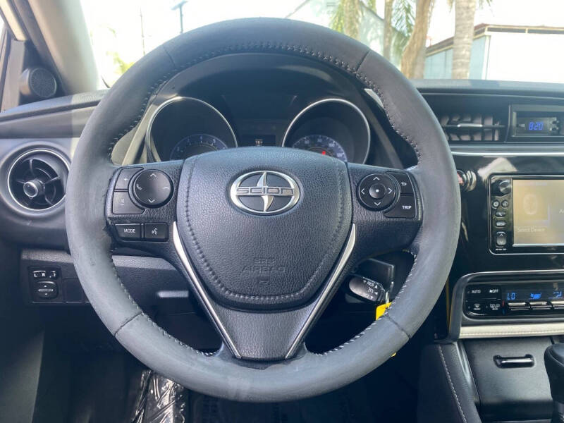 2016 Scion iM