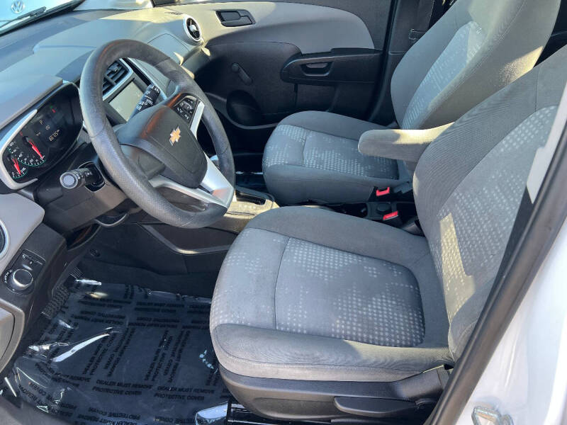 2017 Chevrolet Sonic LT Auto Fleet