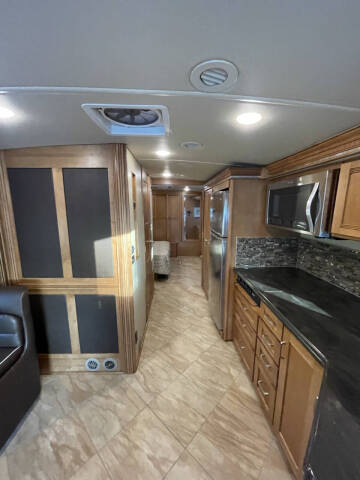 2017 Winnebago Forza 36G