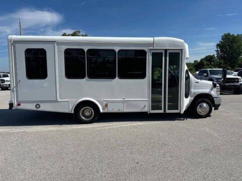 2025 Ford E-Series